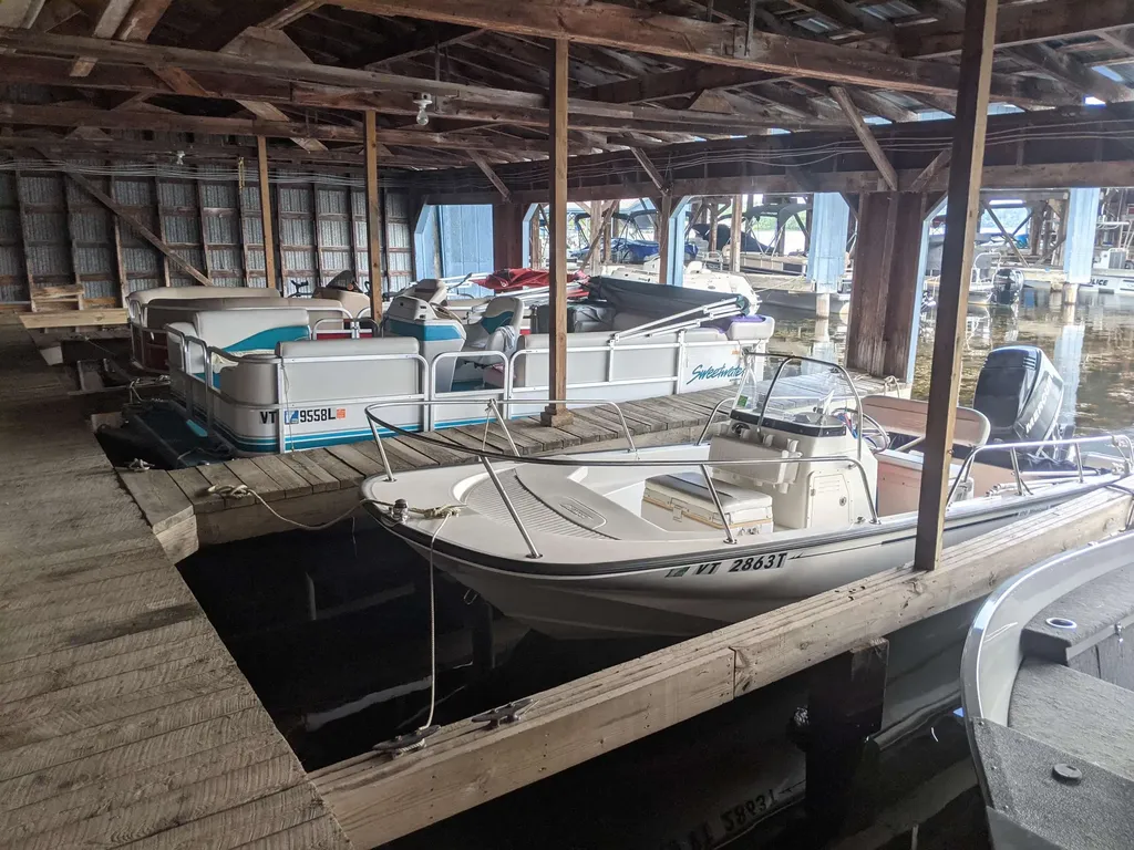 197 Farrants Point Newport City VT 05855