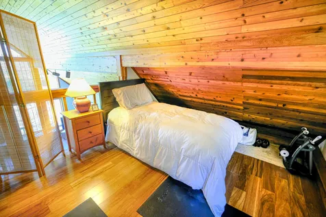 1521 East Road Cavendish VT 05142