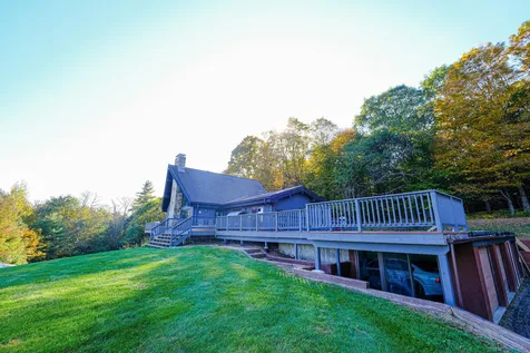 1521 East Road Cavendish VT 05142