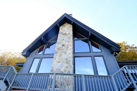 1521 East Road Cavendish VT 05142