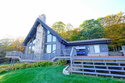 1521 East Road Cavendish VT 05142
