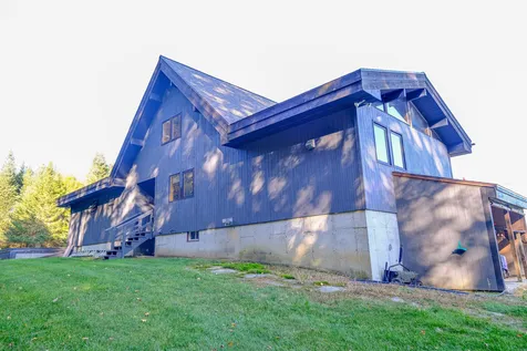 1521 East Road Cavendish VT 05142