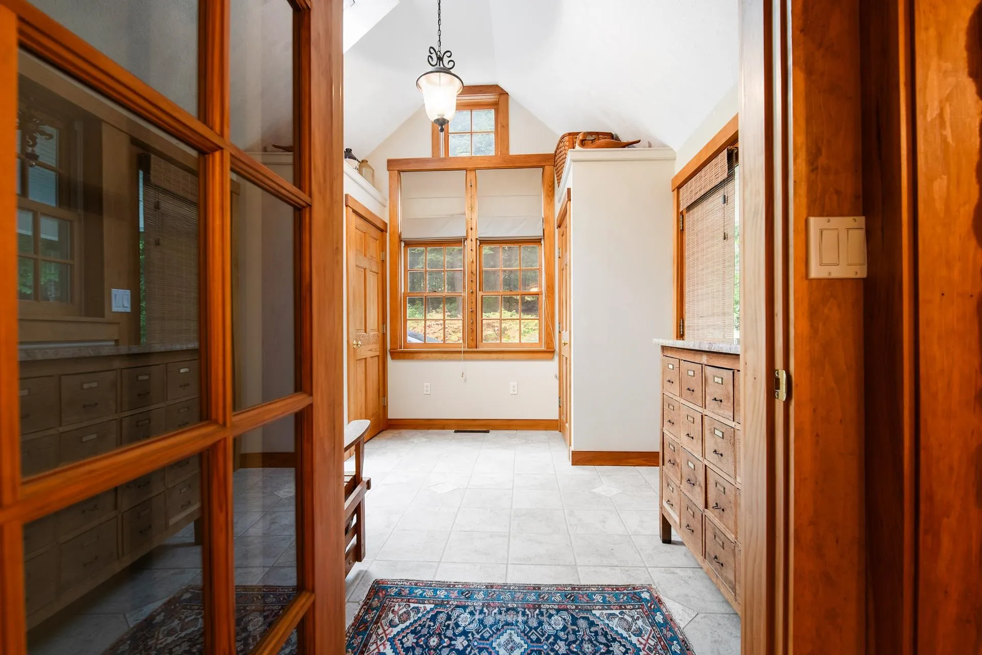 406 Pleasant Street New London NH 03257
