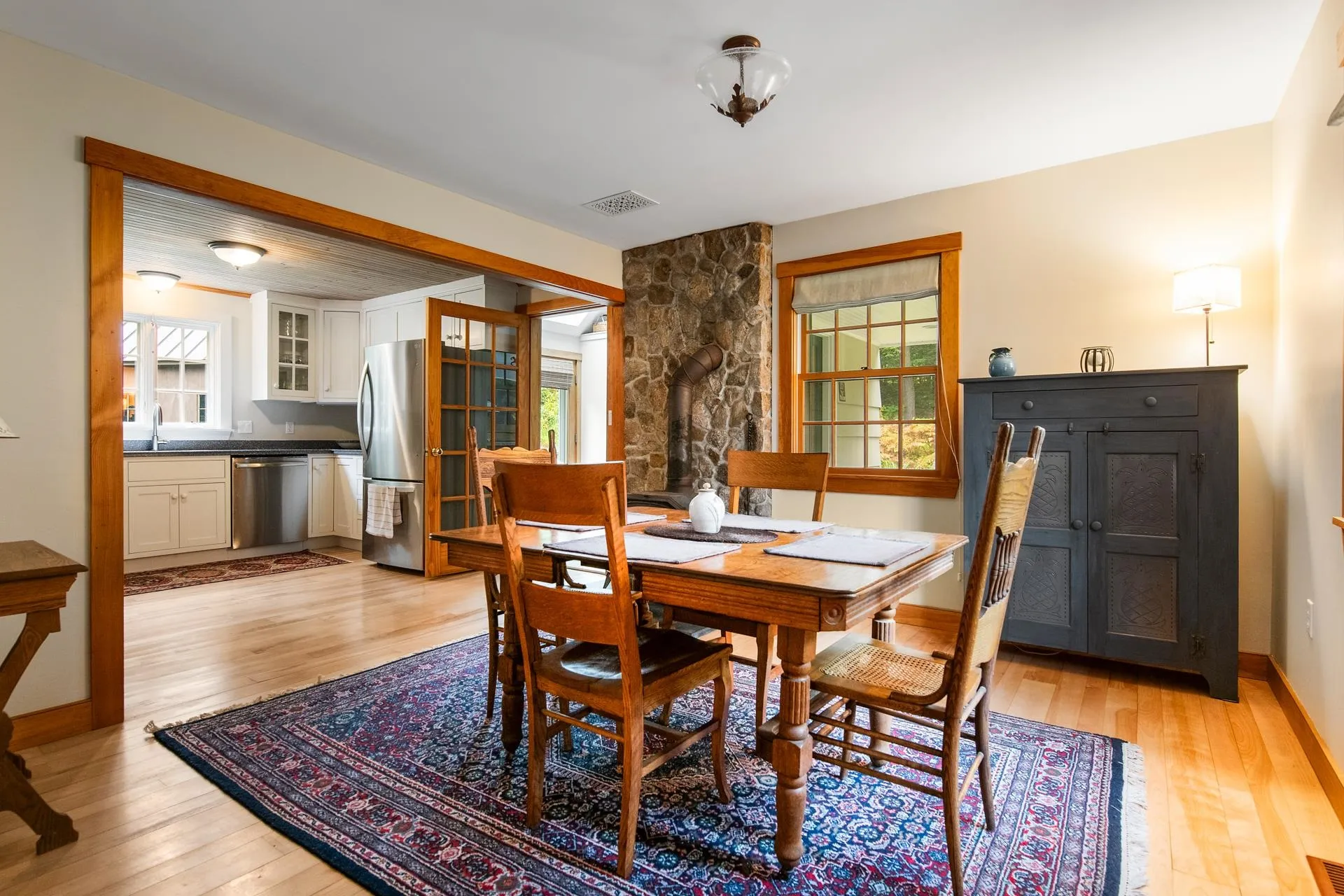 406 Pleasant Street New London NH 03257