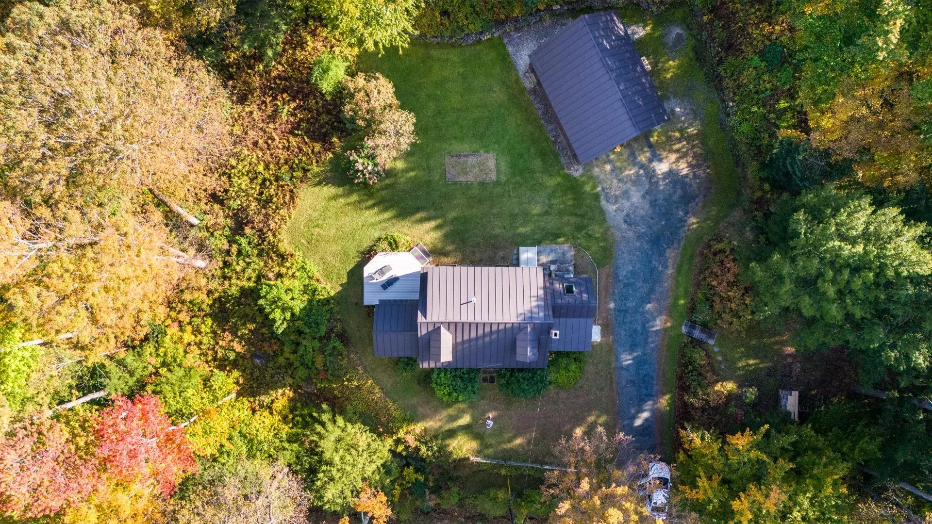 406 Pleasant Street New London NH 03257