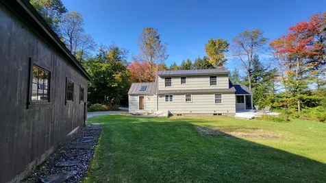 406 Pleasant Street New London NH 03257