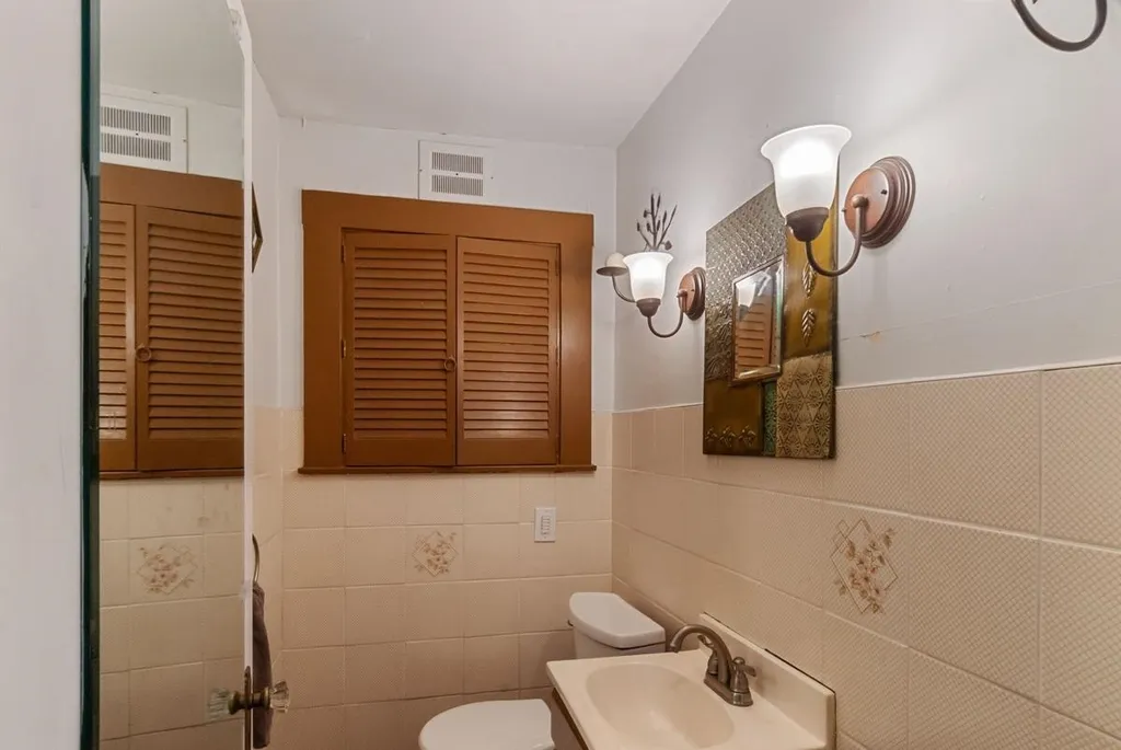 4 Forrest Street Plaistow NH 03865