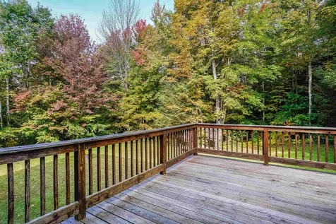 26 Winterberry Lane Weare NH 03281