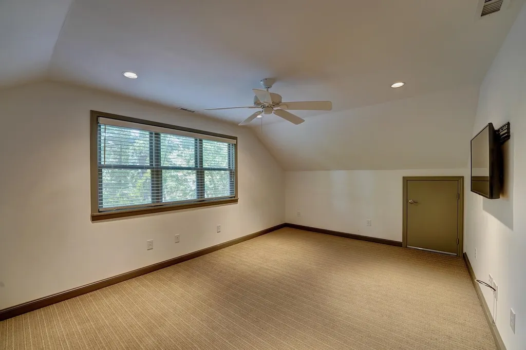 235 Pioneer Road Rye NH 03870