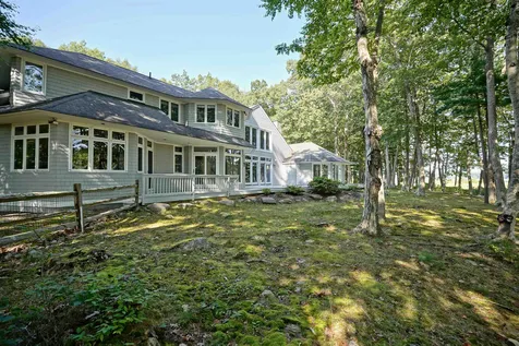 235 Pioneer Road Rye NH 03870