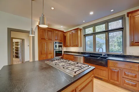 235 Pioneer Road Rye NH 03870