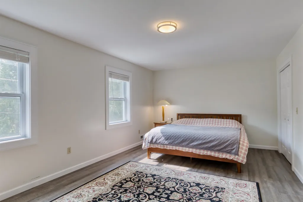 18 Moccasin Avenue Grand Isle VT 05458