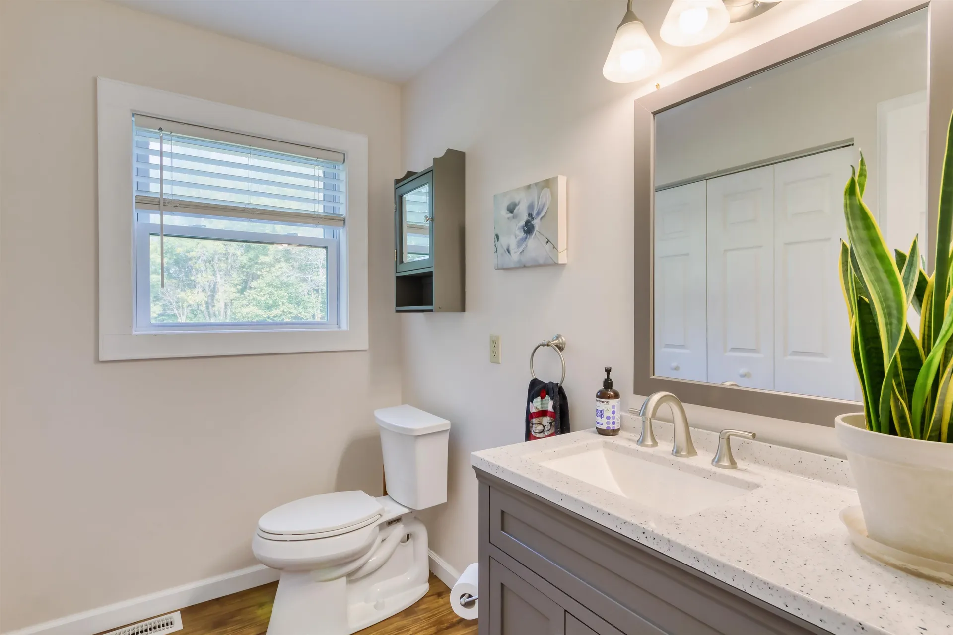 18 Moccasin Avenue Grand Isle VT 05458