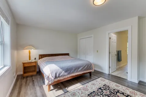 18 Moccasin Avenue Grand Isle VT 05458