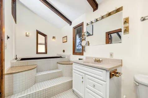 265 Pioneer Road Rye NH 03870