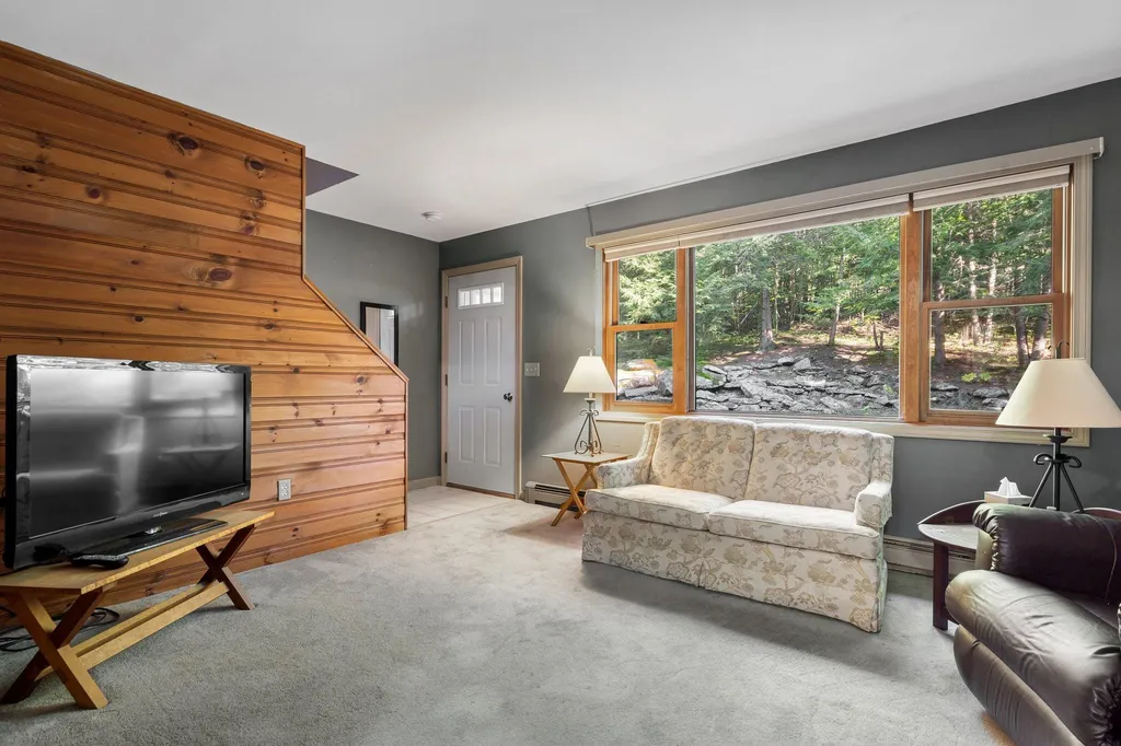 68-70 Mount Delight Road Allenstown NH 03275