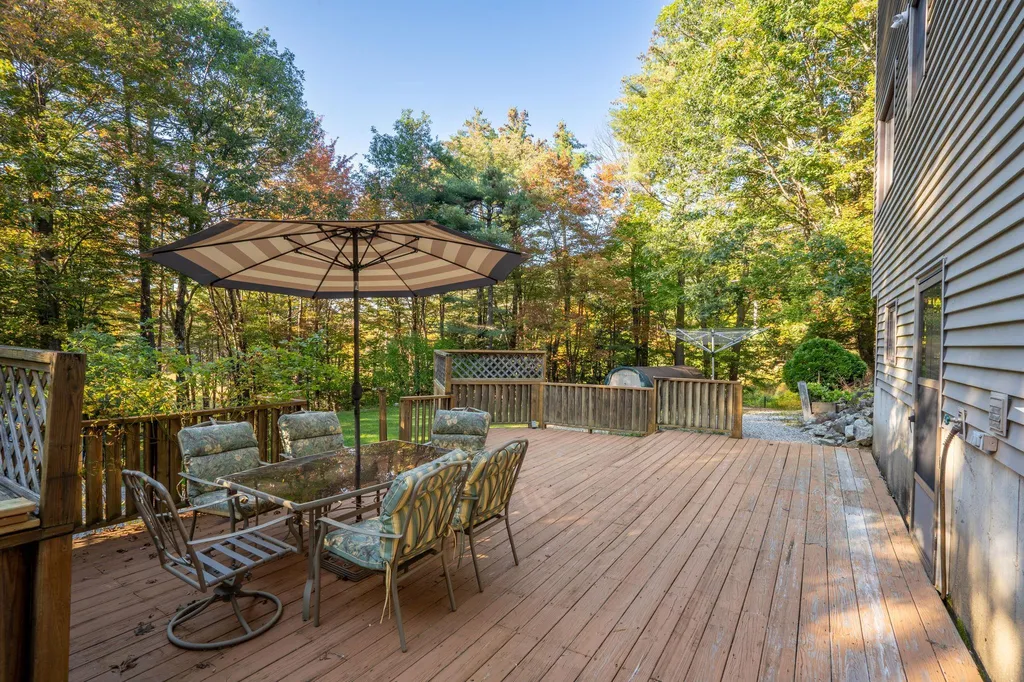 68-70 Mount Delight Road Allenstown NH 03275
