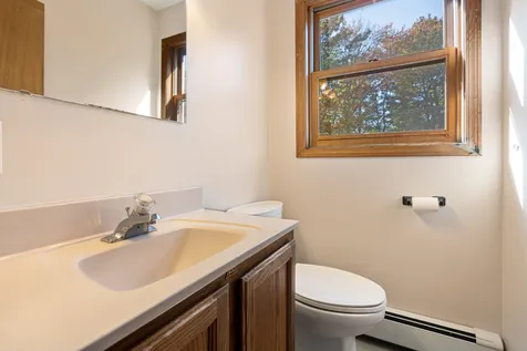68-70 Mount Delight Road Allenstown NH 03275