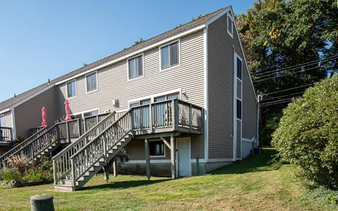 69 Old Nashua Road Londonderry NH 03053