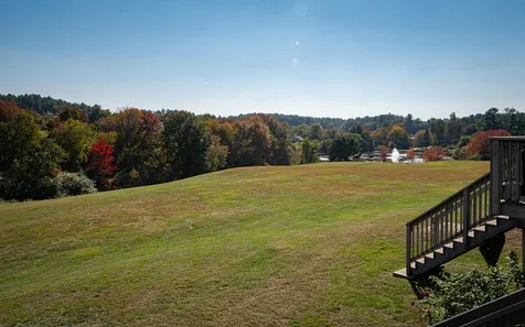 69 Old Nashua Road Londonderry NH 03053