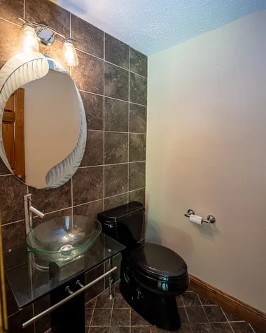 69 Old Nashua Road Londonderry NH 03053