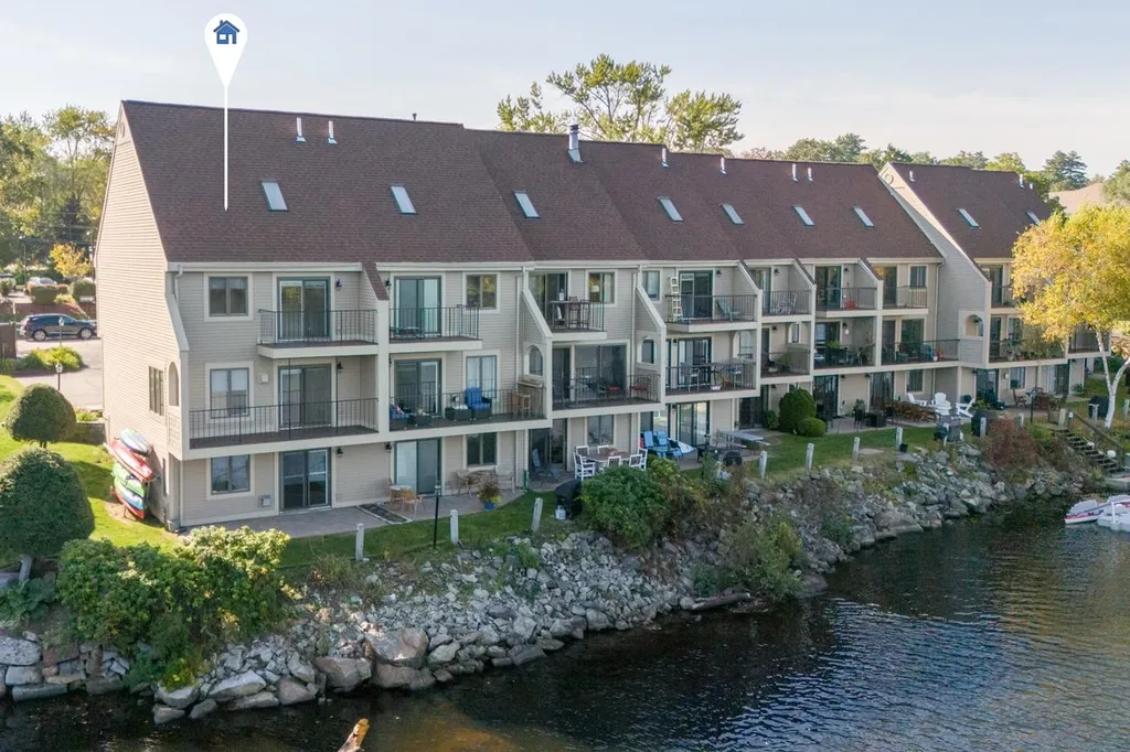 51 River Front Drive Manchester NH 03102