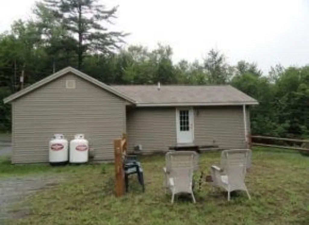 126 Whitcher Road Newport NH 03773