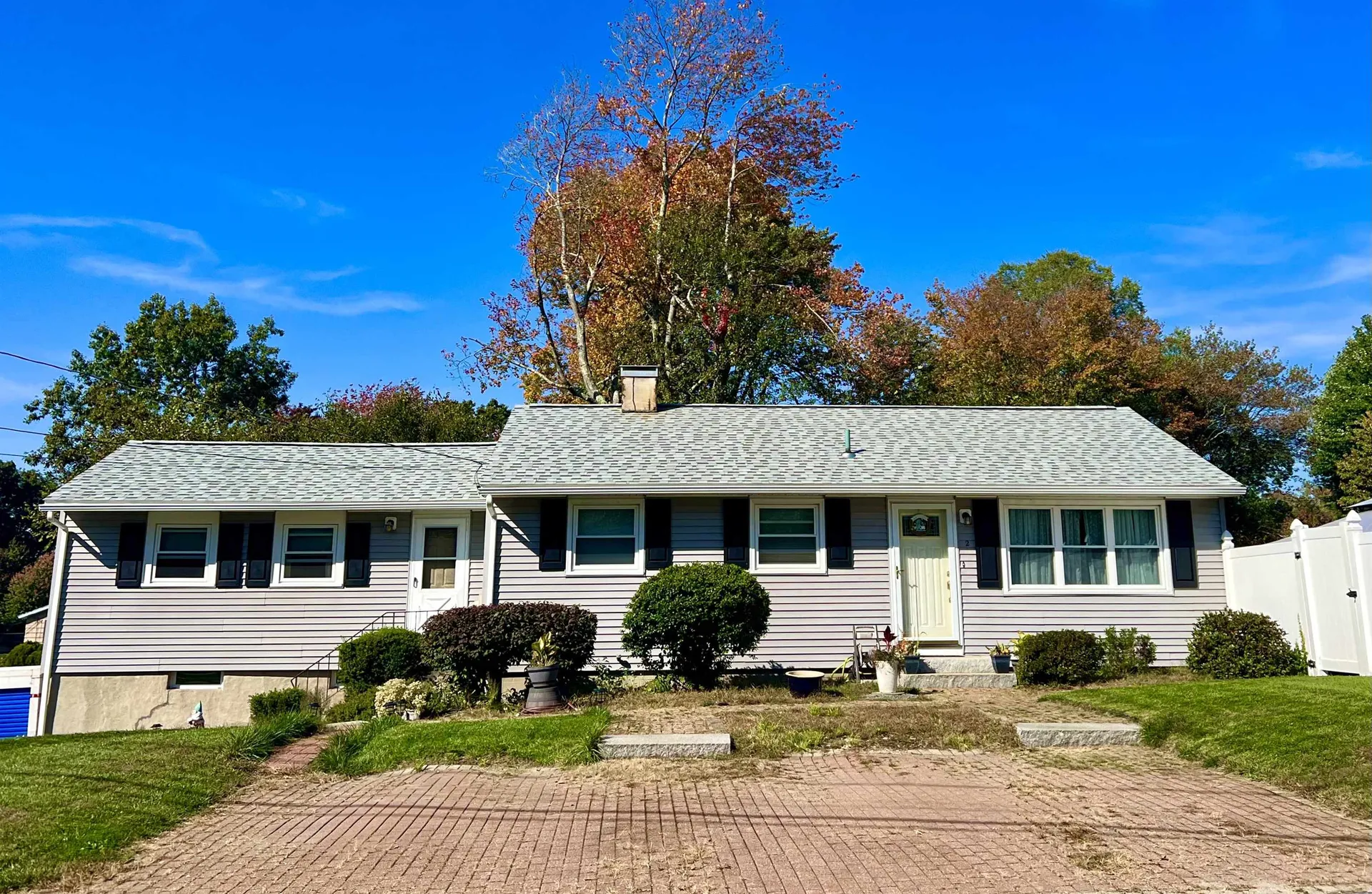 2 Silver Street Derry NH 03038