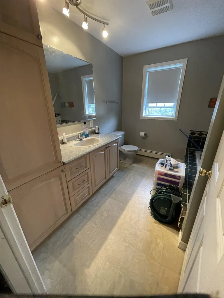 72 Fairview Drive Pittsfield NH 03263