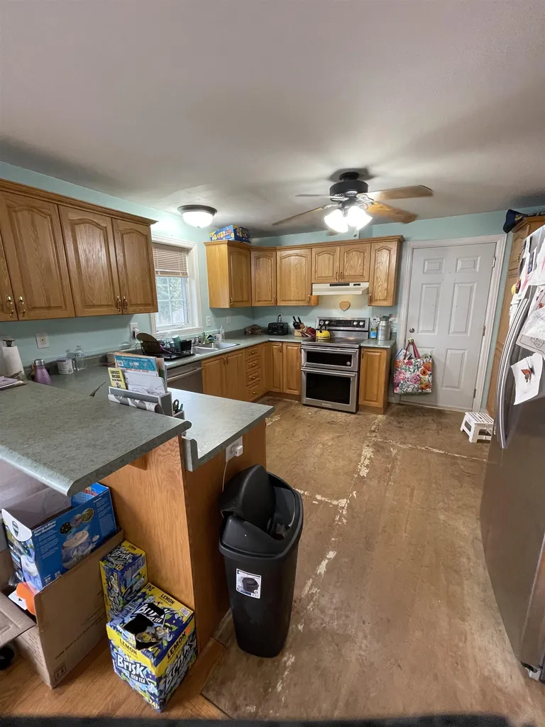 72 Fairview Drive Pittsfield NH 03263