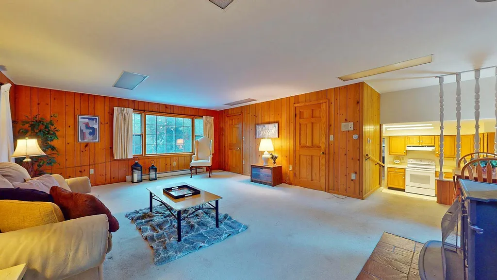 22 Sandalwood Road South Burlington VT 05403