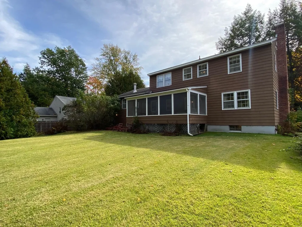 22 Sandalwood Road South Burlington VT 05403