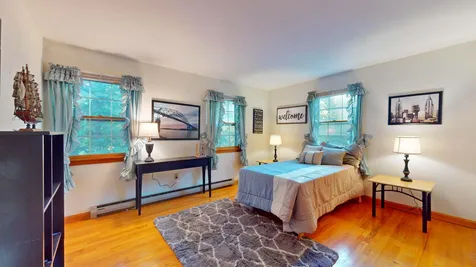 22 Sandalwood Road South Burlington VT 05403