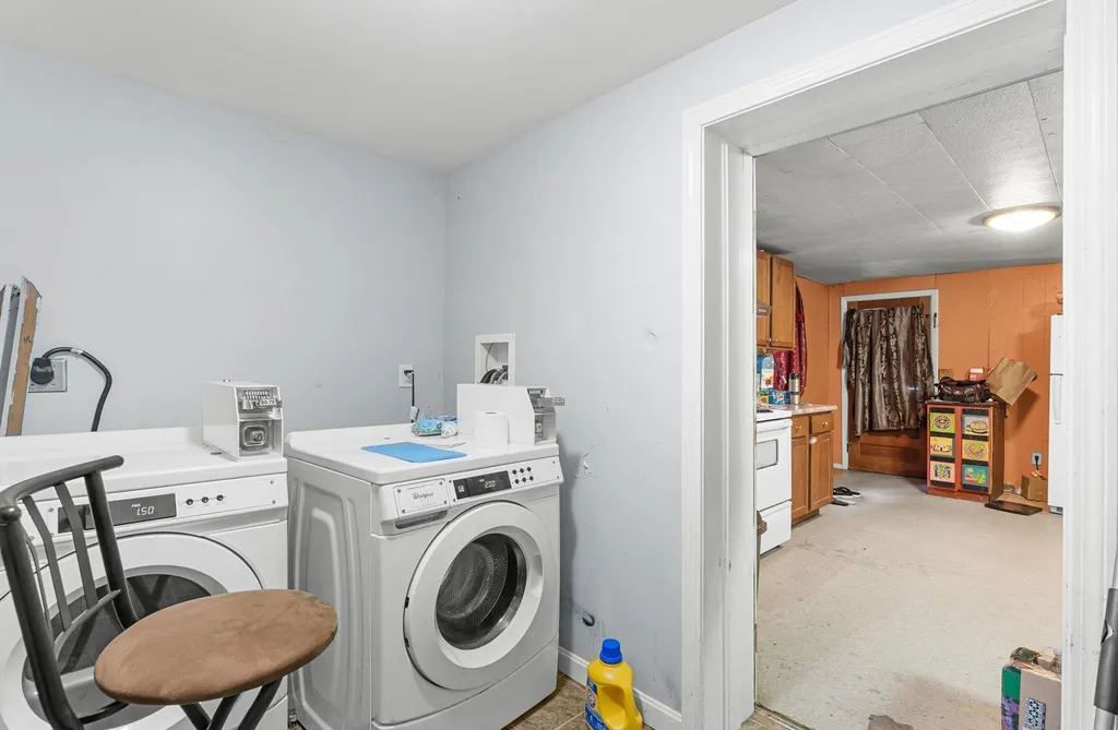 13 River Street Winooski VT 05404