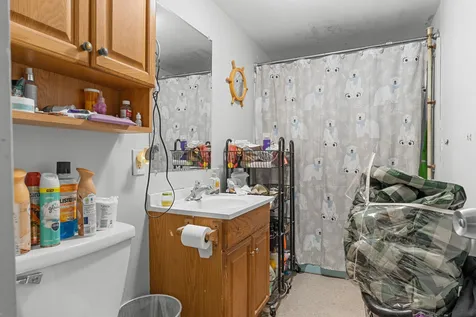 13 River Street Winooski VT 05404