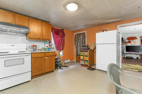 13 River Street Winooski VT 05404