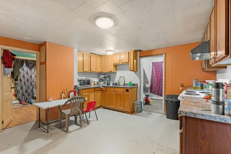 13 River Street Winooski VT 05404