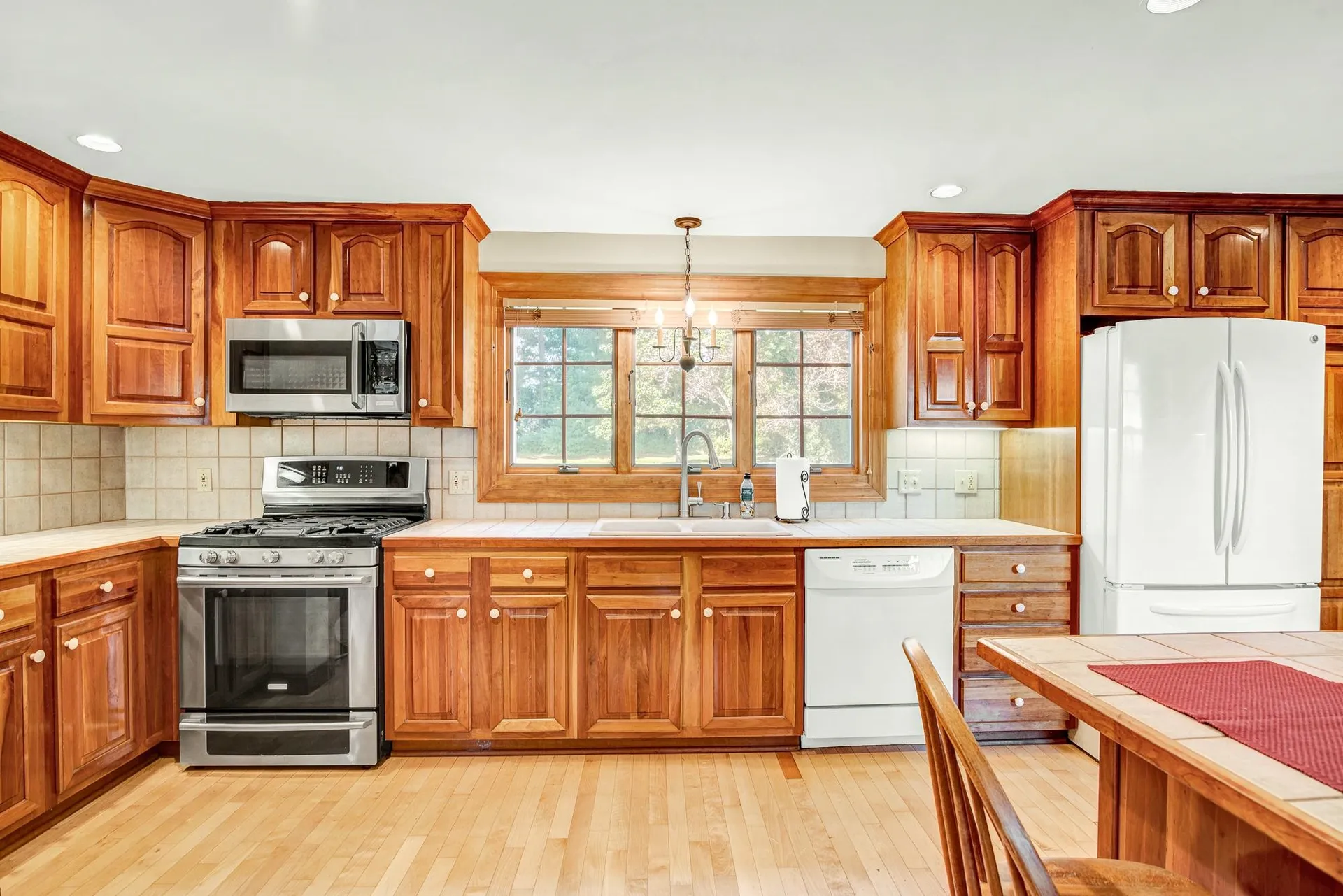 11 Tobey Street Hampton NH 03842