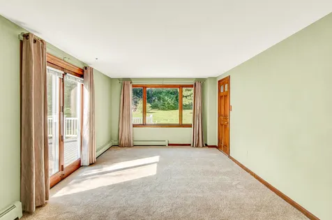 11 Tobey Street Hampton NH 03842