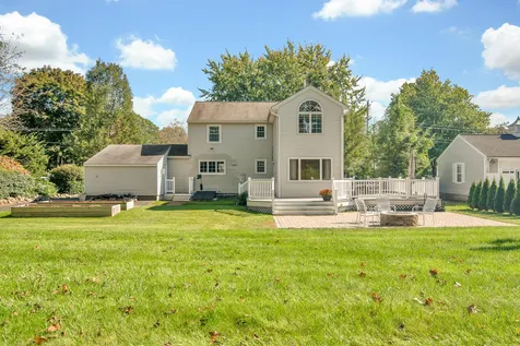 11 Tobey Street Hampton NH 03842