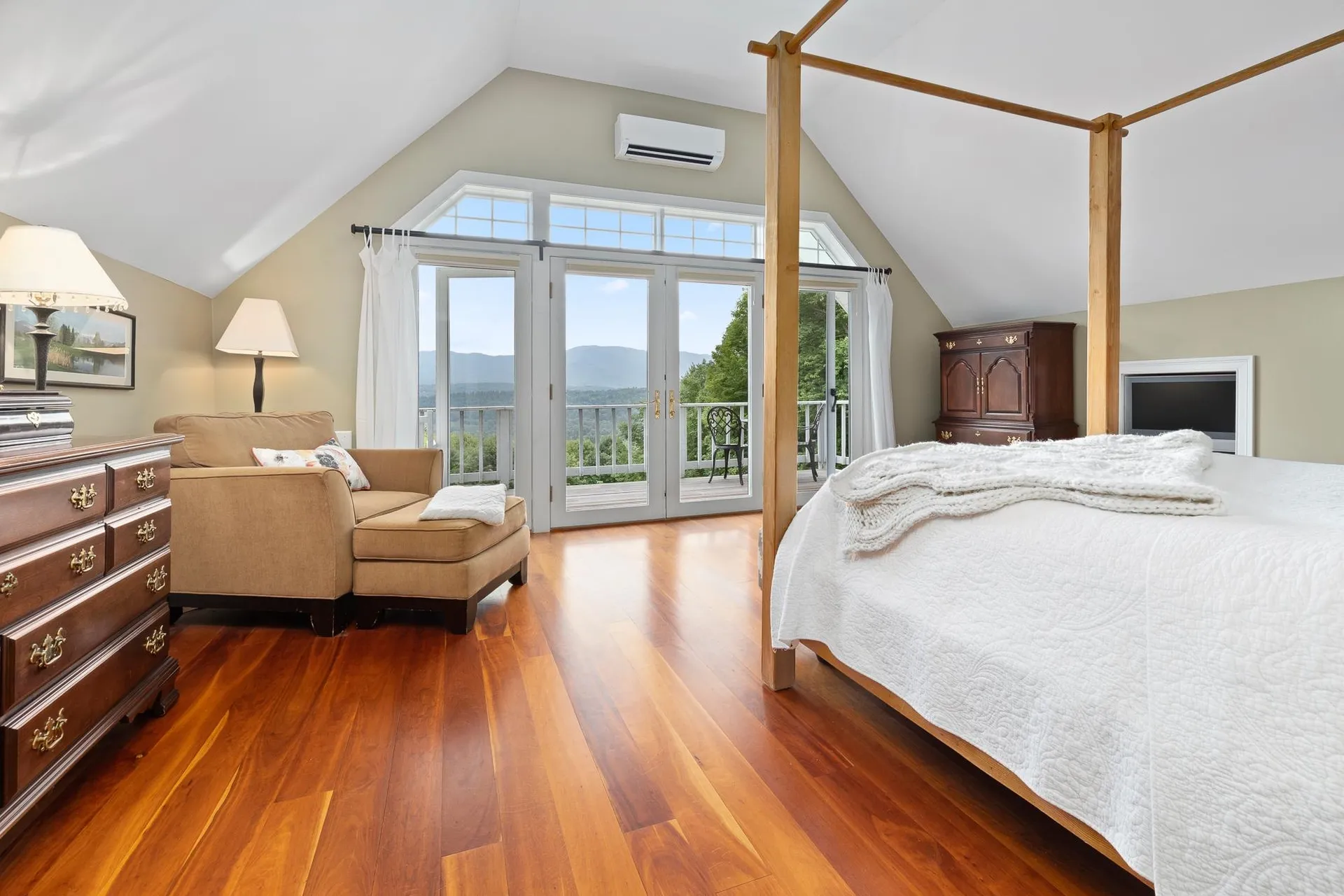 444 Grey Birch Road Stowe VT 05672