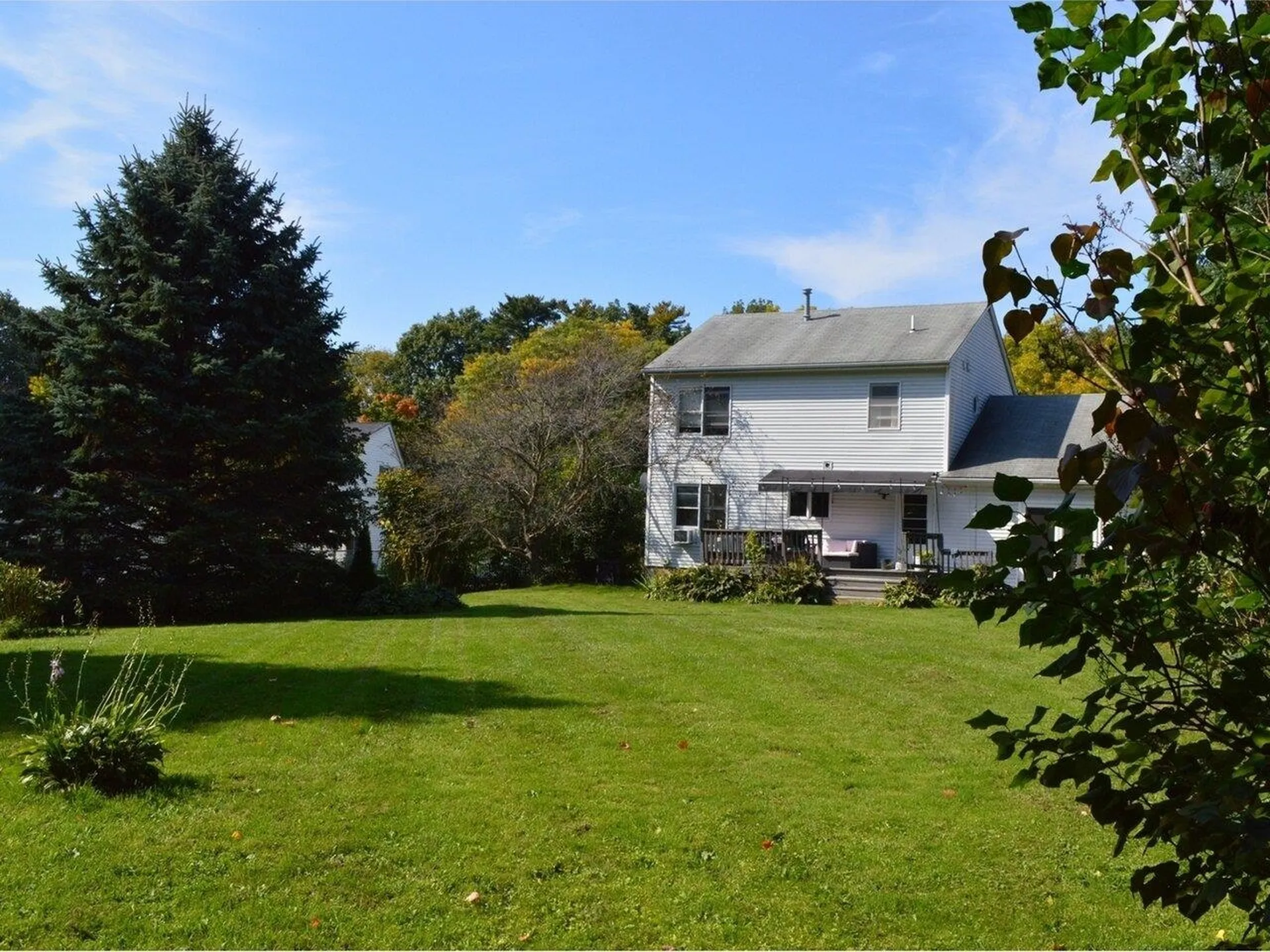 10 Pinegrove Terrace Winooski VT 05404