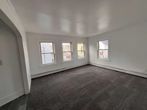 14 Pleasant Street Nashua NH 03060