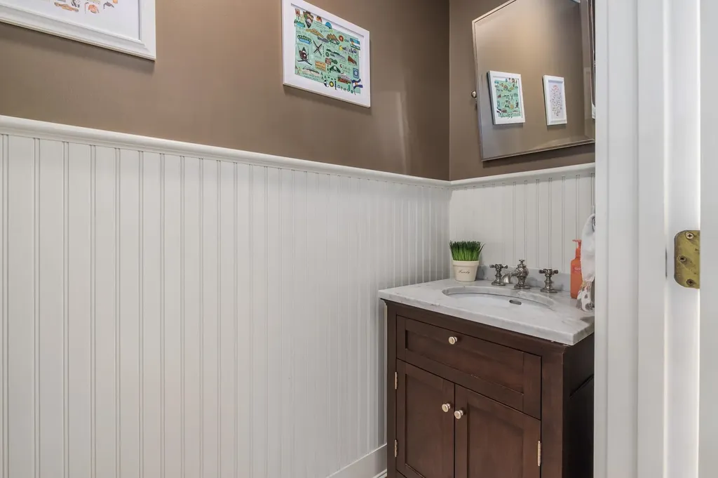 20 Juniper Lane Hampton NH 03842