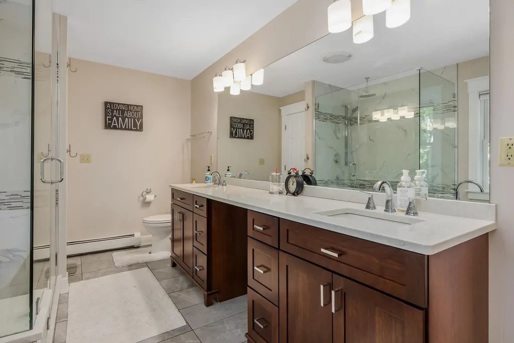 20 Juniper Lane Hampton NH 03842