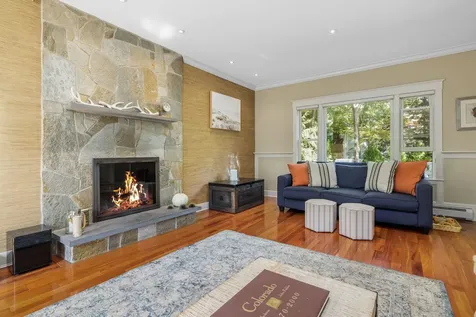 20 Juniper Lane Hampton NH 03842