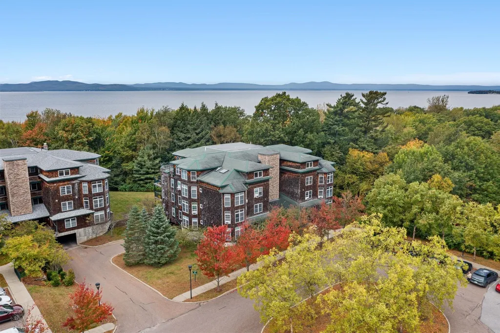 69 Claire Pointe Road Burlington VT 05408