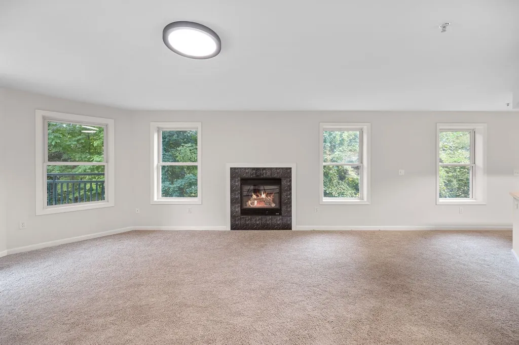 69 Claire Pointe Road Burlington VT 05408