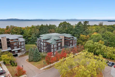 69 Claire Pointe Road Burlington VT 05408