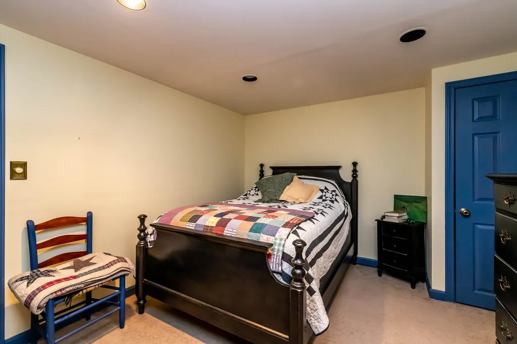 437 Middle Road Dover NH 03820